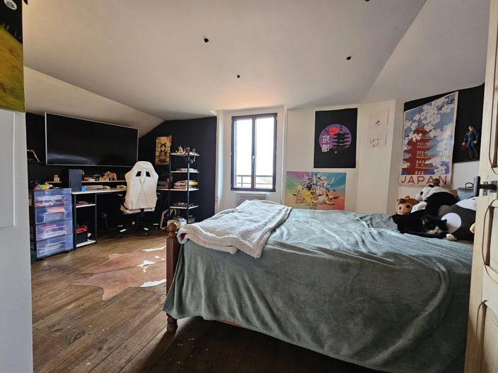 Image No.8-2 Bed Village House for sale