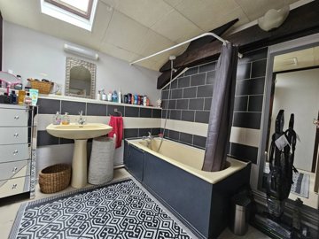 e817680d43f9f182dbcc41cc9c31dbcc26e25463c0400