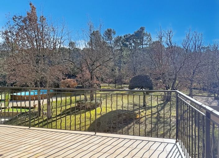 Image No.14-3 Bed House for sale