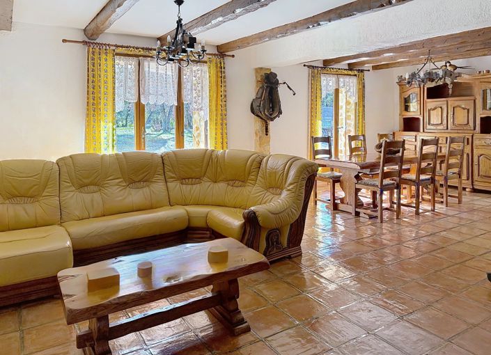 Image No.4-3 Bed House for sale