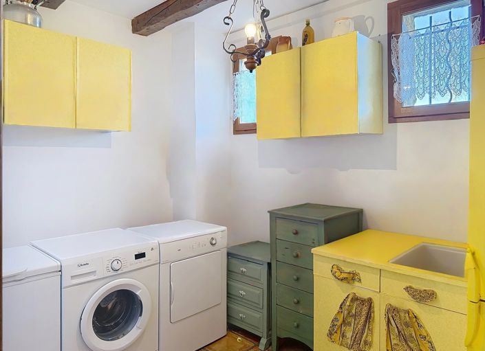 Image No.6-3 Bed House for sale