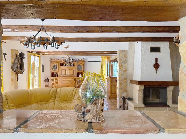 Image No.7-3 Bed House for sale