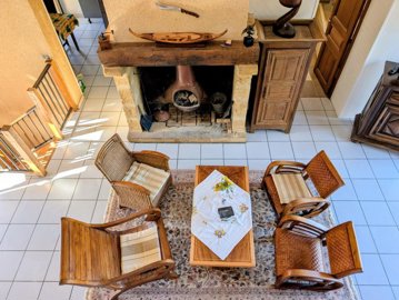 d5ba68eff83126416f098bd96f325117c1ebcc89a3401