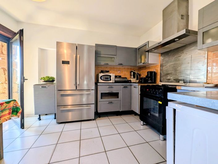 Image No.6-3 Bed Village House for sale