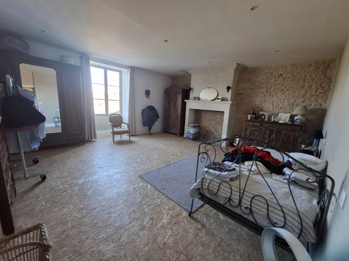 Image No.10-4 Bed House for sale