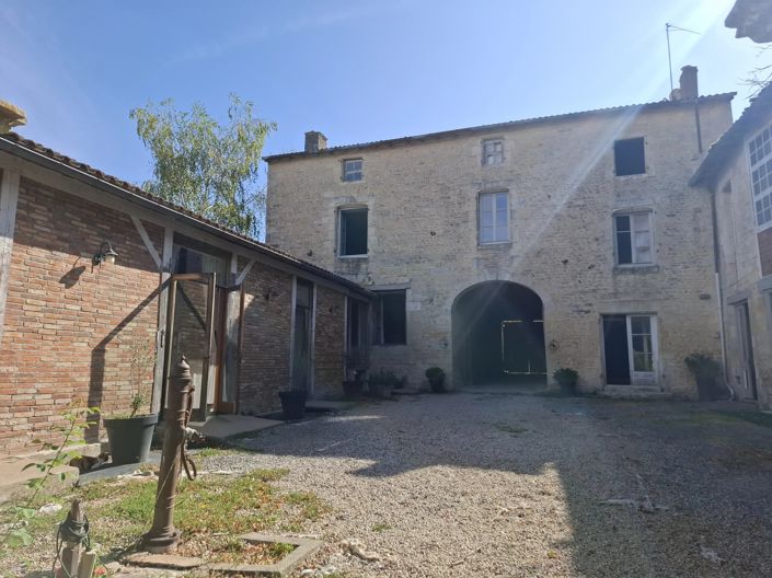 Image No.11-4 Bed House for sale