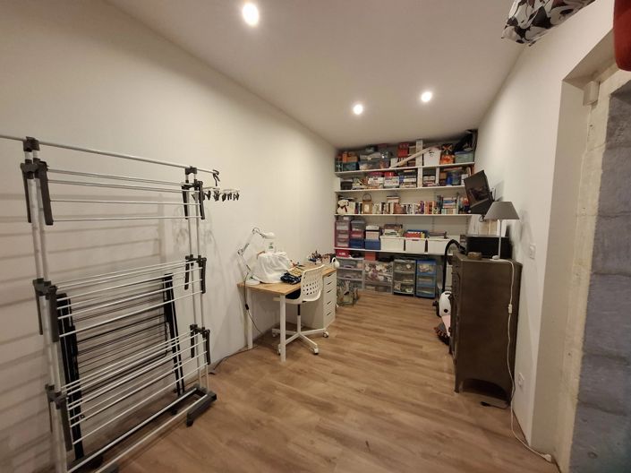 Image No.15-4 Bed House for sale