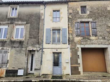 0c76b9ea8f93421c34ecafce3a22eb57f37e6e01fa399