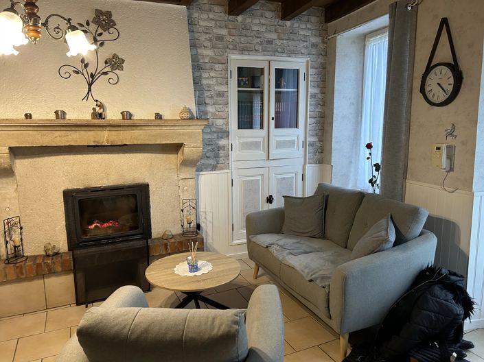 Image No.4-2 Bed House for sale