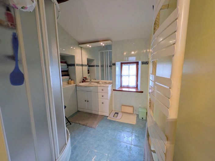 Image No.14-4 Bed Village House for sale