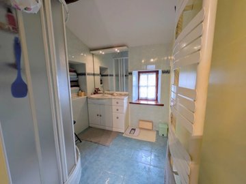 ffe13265ce35a26de853de80aff206f3001cd3d06a160