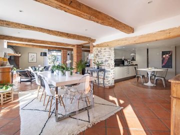 ac00fd2125b475470694db9d3fdb734ef4f618c3d3192