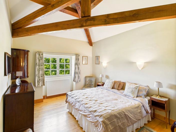 Image No.14-5 Bed House for sale