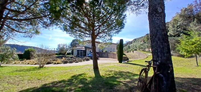 Image No.6-4 Bed House for sale