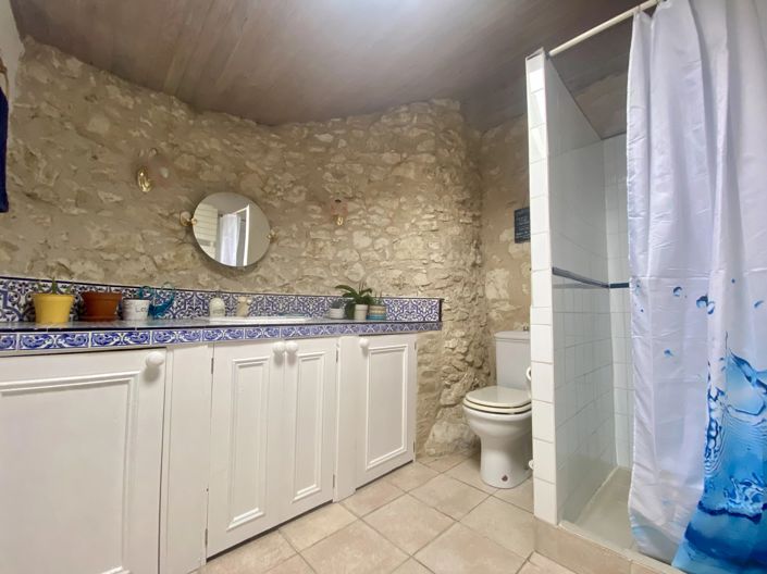 Image No.12-5 Bed House for sale