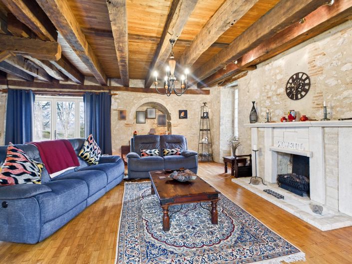 Image No.3-5 Bed House for sale