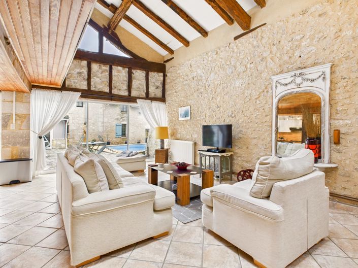 Image No.4-5 Bed House for sale