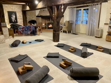 8964acd1cc0e9a9909495be174f40d4f9b9a73792b403