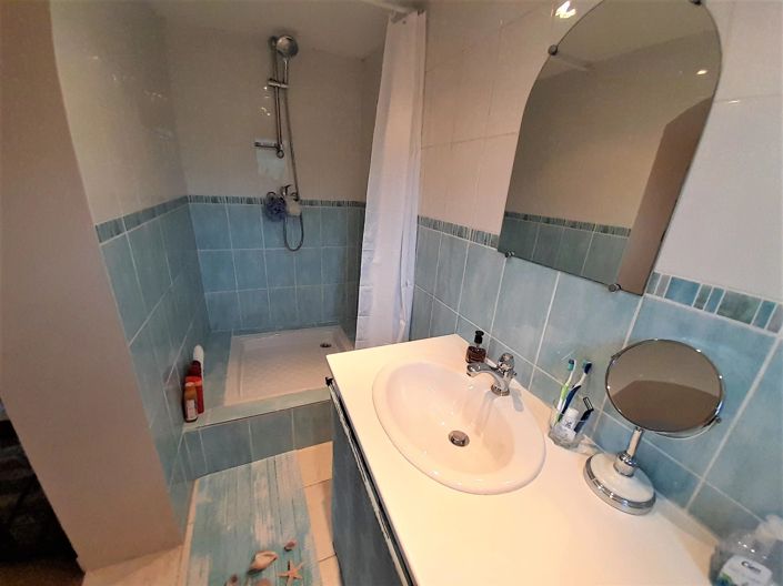 Image No.15-Maison de village de 3 chambres à vendre à Agnac