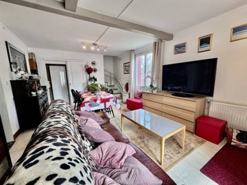 8ebe563d58eaf9d379e5f6d5a234fb1fffd5e8124f403