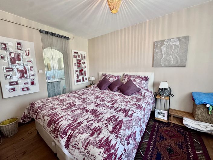 Image No.9-3 Bed Village House for sale