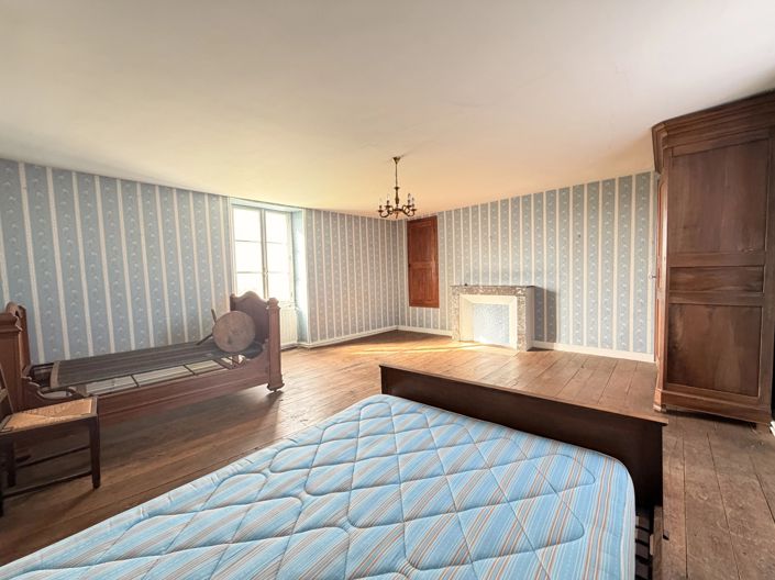 Image No.9-Maison de 3 chambres à vendre à Courcôme