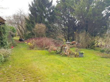 9d95b93700418bb71b0b8ac8c8e665b725a18fc064192