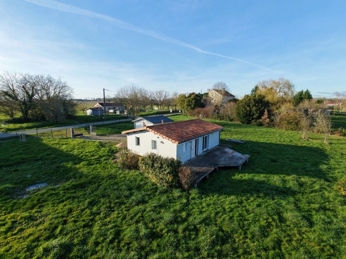 Image No.12-2 Bed House for sale