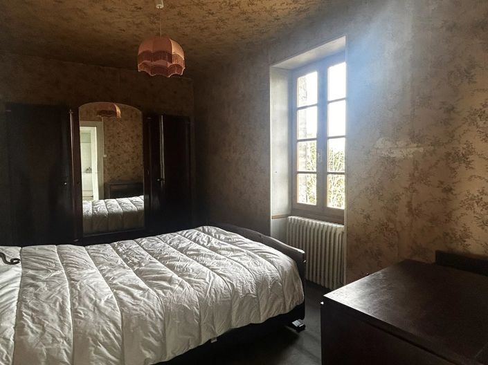 Image No.15-4 Bed House for sale