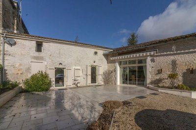 6e45b7359a934f49cb15db24ed471c872a08783600409