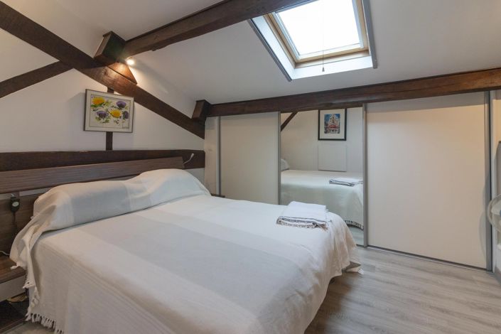 Image No.14-3 Bed House for sale