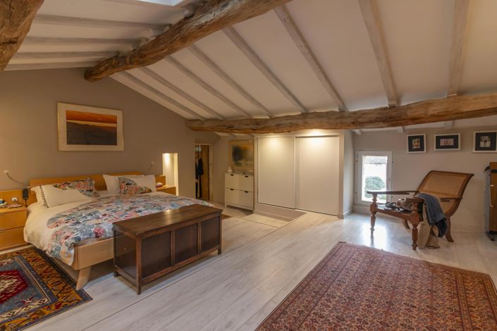 Image No.15-3 Bed House for sale