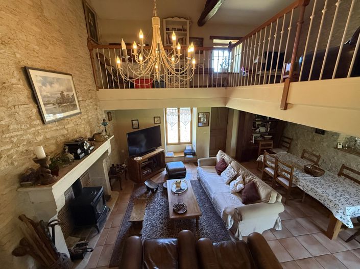 Image No.2-3 Bed Farmhouse for sale