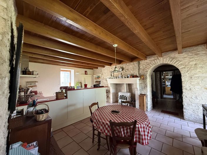 Image No.4-3 Bed Farmhouse for sale