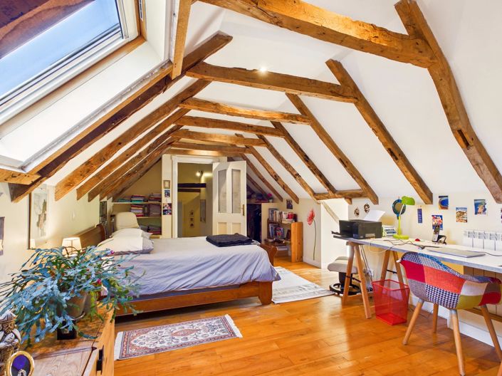 Image No.9-7 Bed House for sale