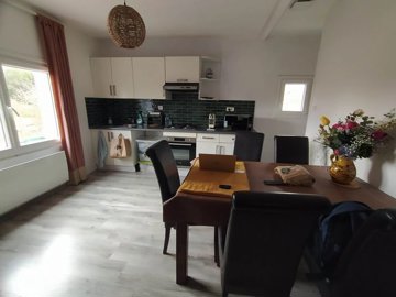 385b0a1e47ae9b8607b6877292d3e32fafeb518d93326