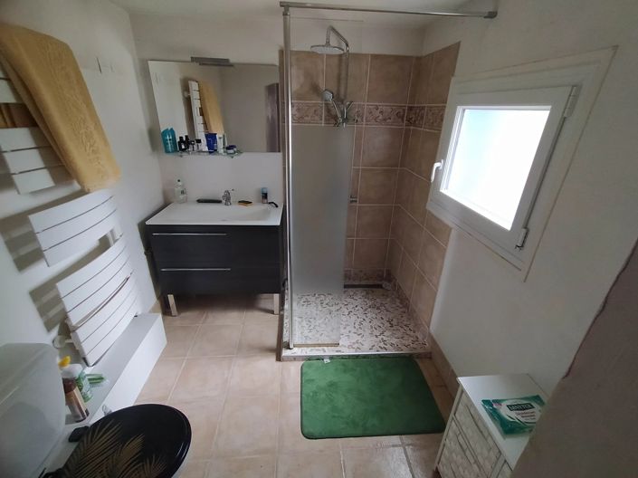 Image No.5-3 Bed Village House for sale