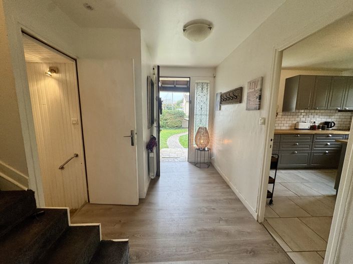 Image No.6-3 Bed House for sale