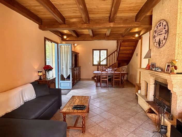 Image No.3-3 Bed House for sale