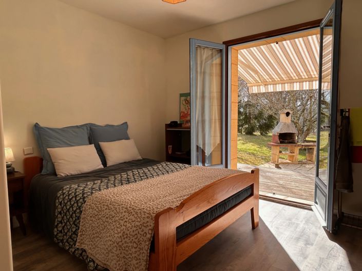 Image No.6-3 Bed House for sale