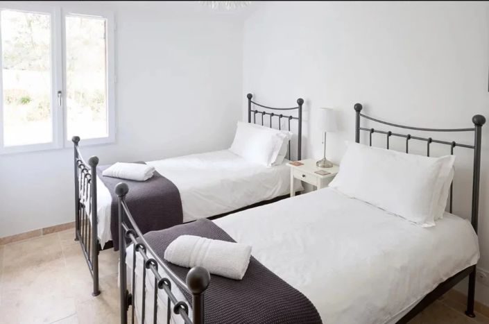 Image No.15-Maison de 11 chambres à vendre à Montpon-Menesterol