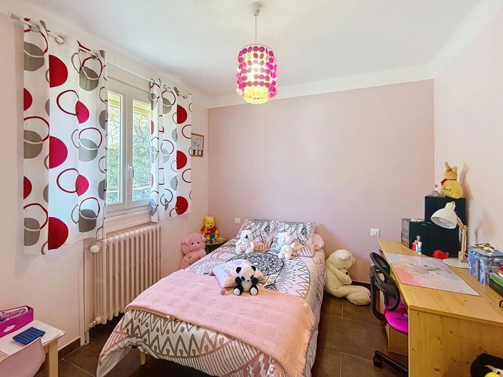 Image No.5-4 Bed House for sale