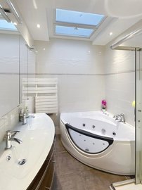 f970a7432341cc41556635b36dce6348b5978c1112334