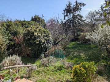 9cacded5cf3824971e18f4d1efeb9a754243c3ab4e408