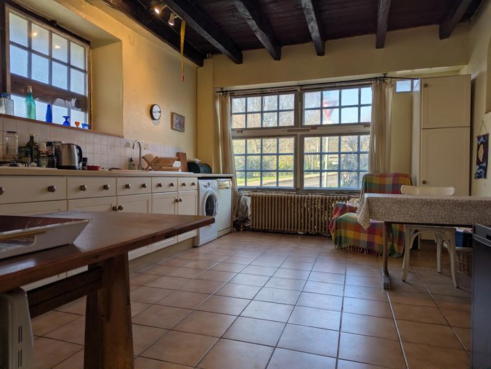 Image No.5-3 Bed Village House for sale