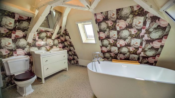 Image No.11-2 Bed House for sale