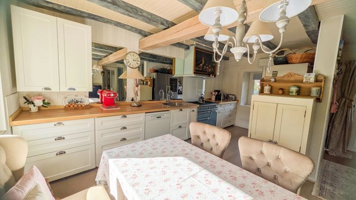 Image No.6-2 Bed House for sale