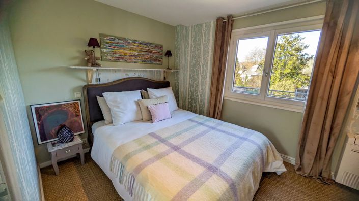 Image No.9-2 Bed House for sale