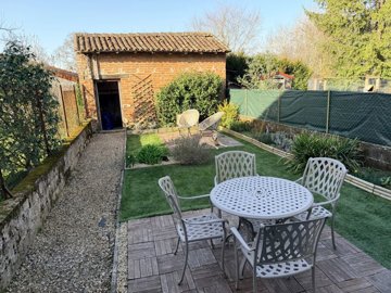 6302cb013135ef42022541980cdf5cd469f4a8e265409