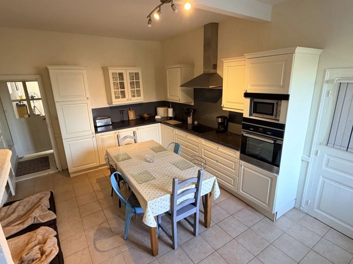 Image No.4-4 Bed House for sale